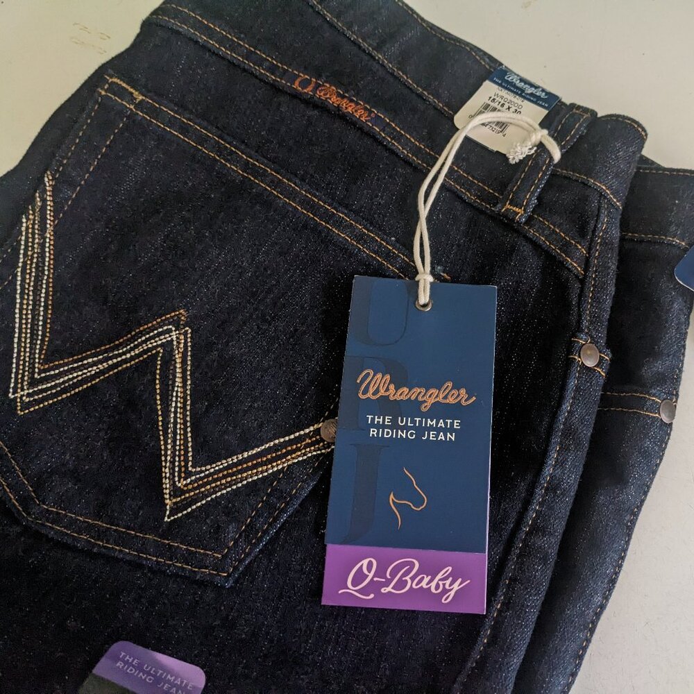 Wrangler Women's Boot Cut Jeans - Indigo